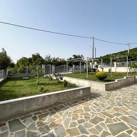 Apartament Sea View With Garden, Delta Hospitality Orfánion