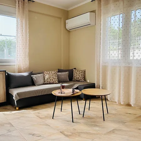 Appartamento Sea View With Garden, Delta Hospitality Orfánion